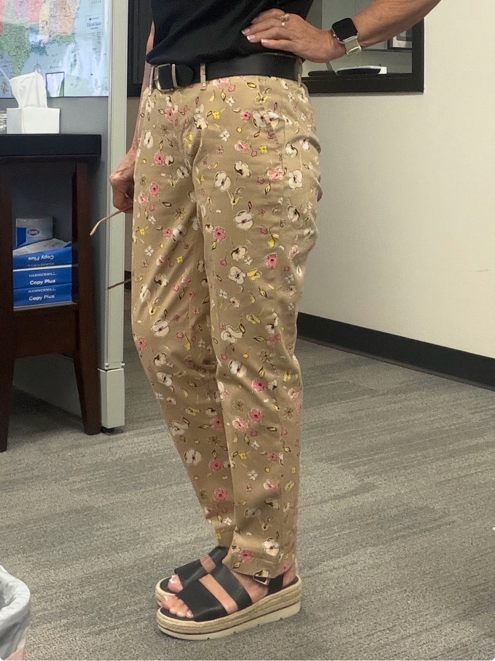 Tommy Hilfiger Floral Straight-Leg Tan Pants